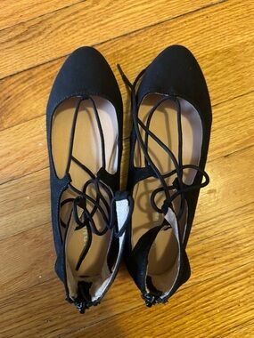 Black Lace-Up Women's Flats